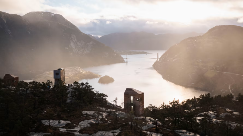 The Bolder: Three new luxury cabins hovering over the fjord landscape