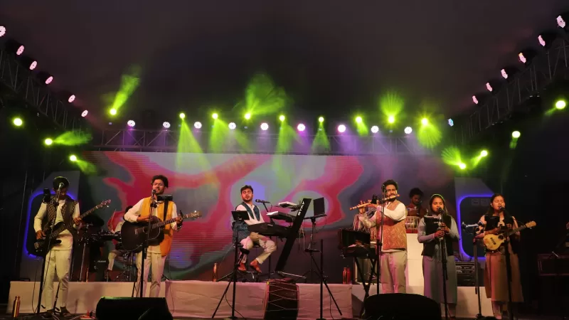 The band “Pandavaas” rocked the yoga festival.