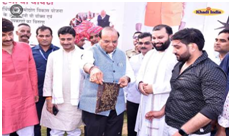 Delhi LG Distributes Honey Bee-Boxes and Toolkits to 130 Beneficiaries