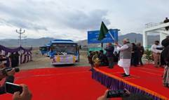 NTPC’s fleet of green hydrogen buses flagged off in Leh