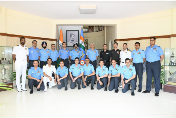 7th Test Pilots Graduate with Distinction
