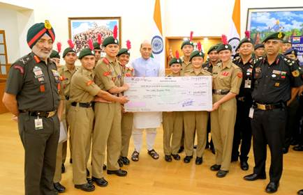 10 NCC Cadets Scale Everest, Felicitated by Govt