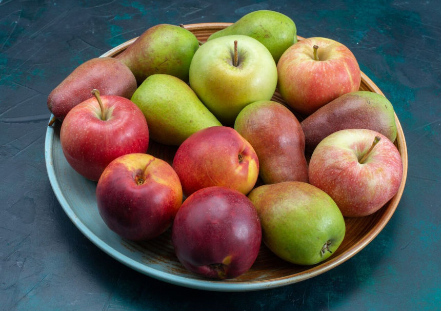 First Batch of Kashmiri Apples Heads to Delhi via Dedicated Parcel Train