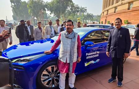 India ties up with Toyota for advanced Green Hydrogen Mobility Fuel Cell Tech