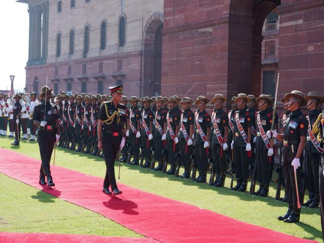 Lt Gen Dhiraj Seth Takes Over as New Vice Chief of Army Staff