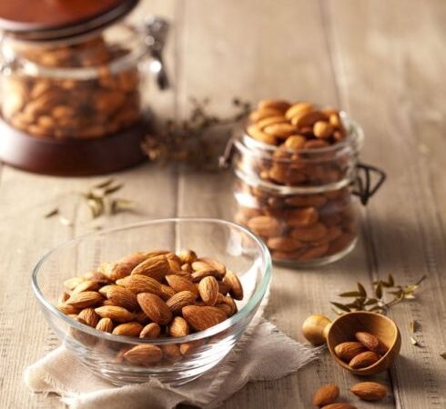 ​6 Nutrients Your Skin Needs for a Natural Glow