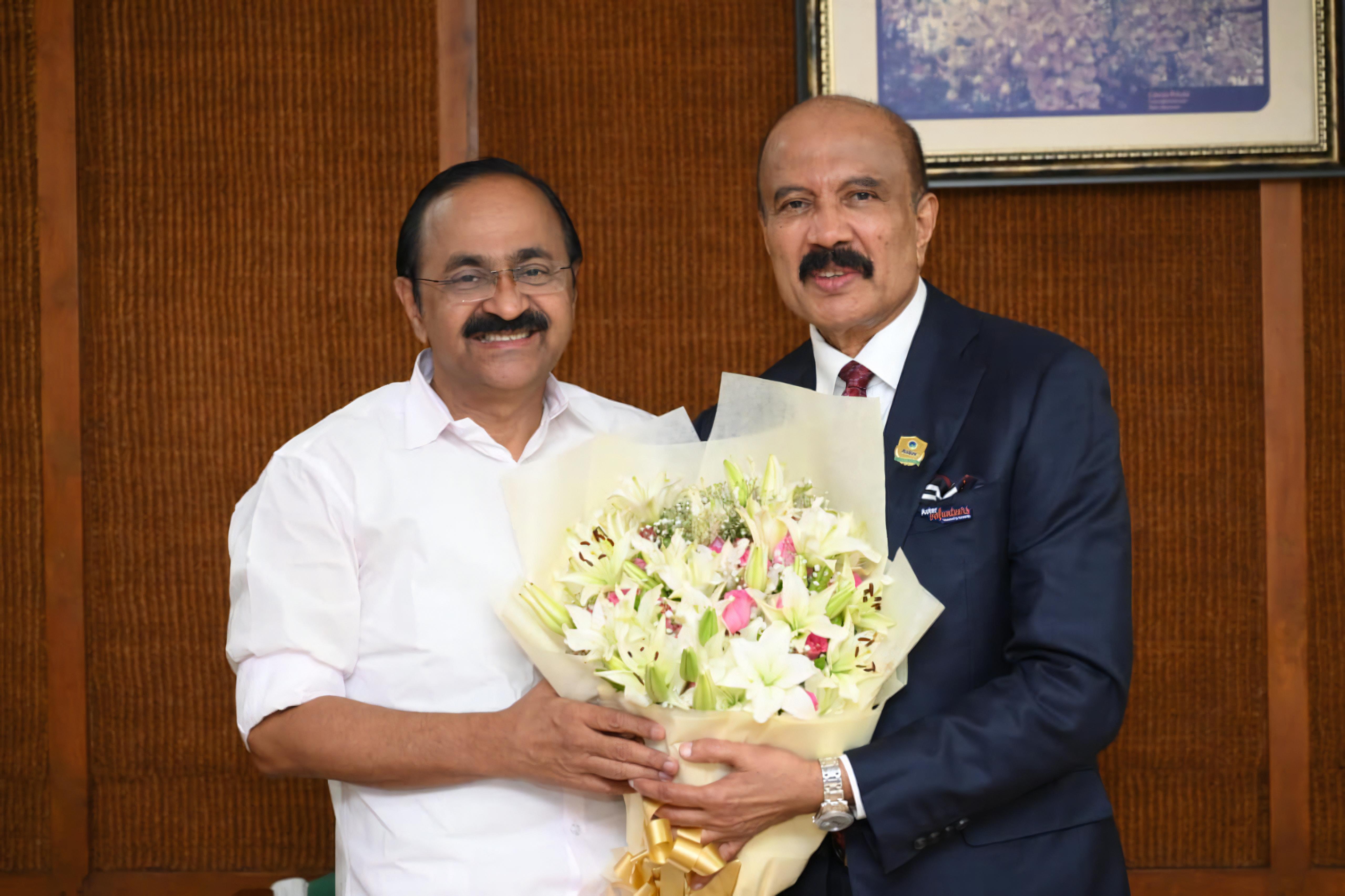 Dr. Azad Moopen meets Shri V.D. Satheesan, Hon’ble Chief Minister of Kerala; reaffirms Aster-QCIL’s commitment with ₹1,661 crore investment in Kerala