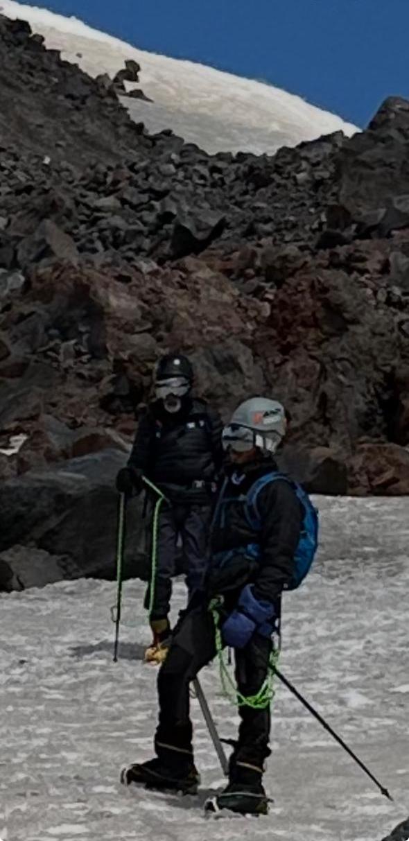 ​72-Year-Old Lingam Ravindra Rao Scales 5,642-Metre Mount Elbrus With 17-Year-Old Grandson, Sets Sights on Seven Summits