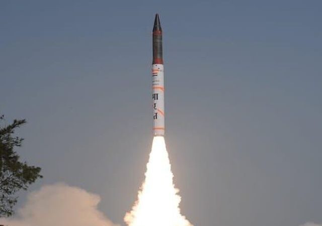 India Successfully Tests Agni-4 Missile